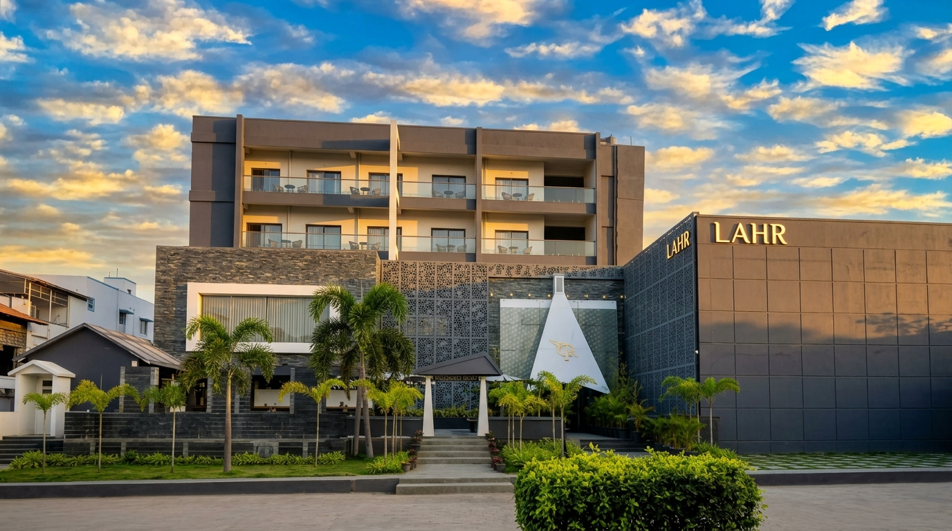 LAHR Hotels Exterior